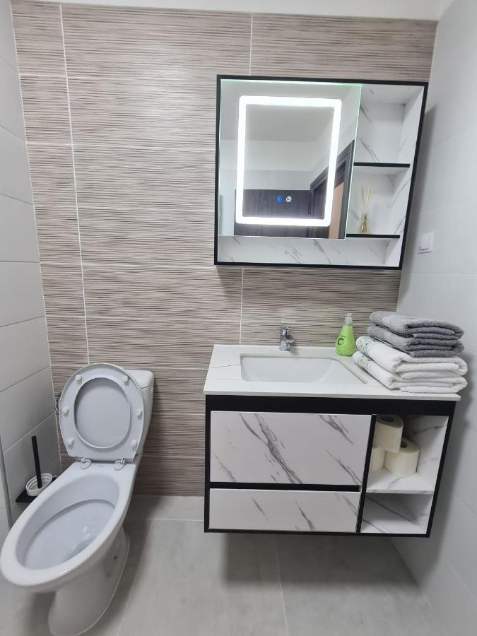 Ghencea Residence 158 L1 Bucureşti Exterior foto